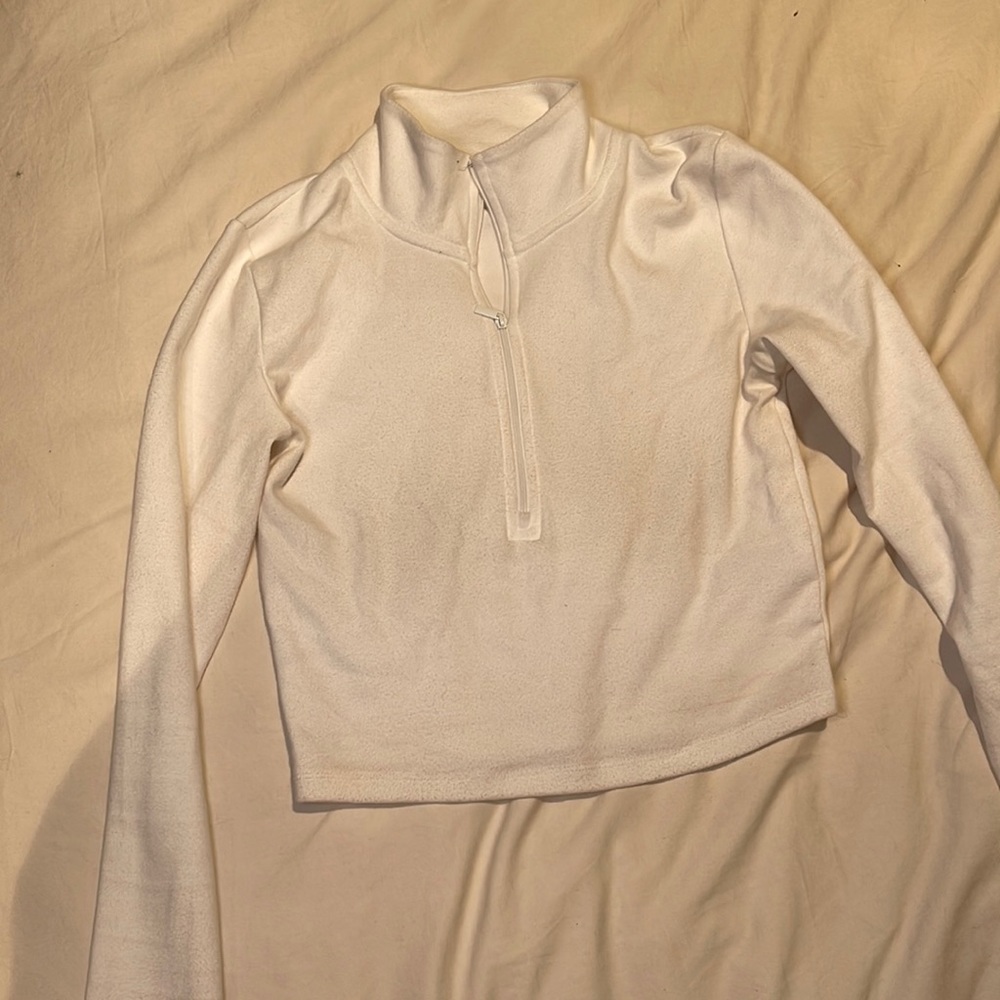 Aritzia top